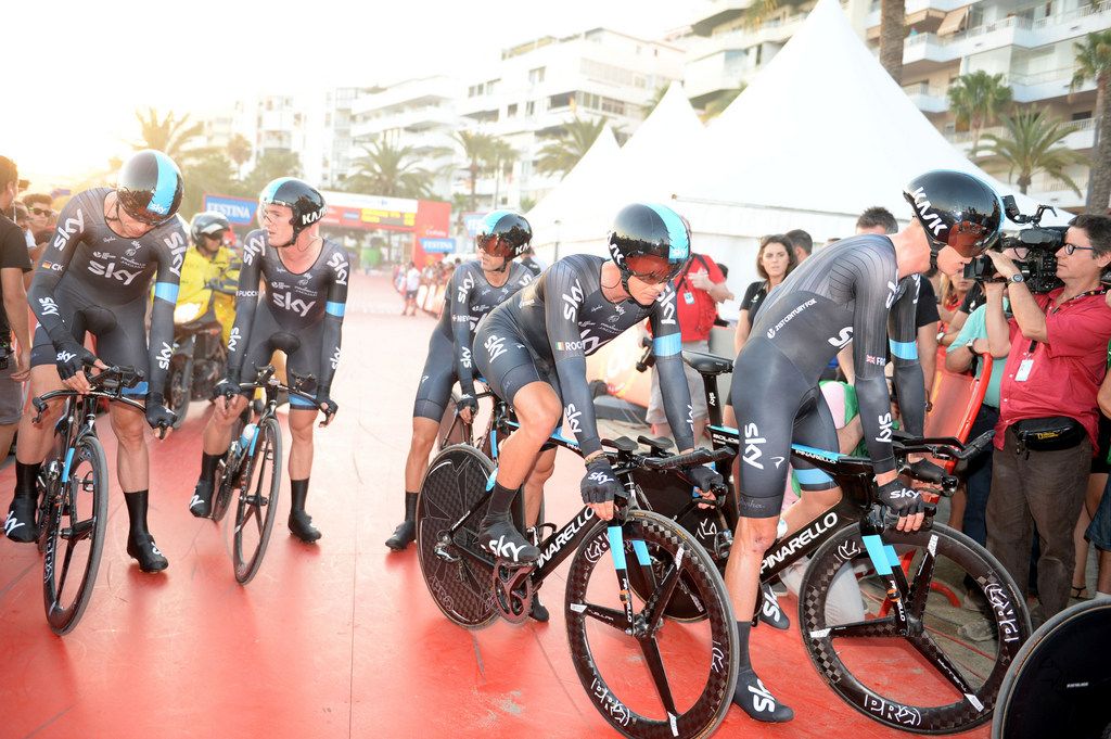 Team Sky get ready for the team time trial
