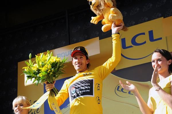 Fabian Cancellara adds another maillot jaune to his collection.