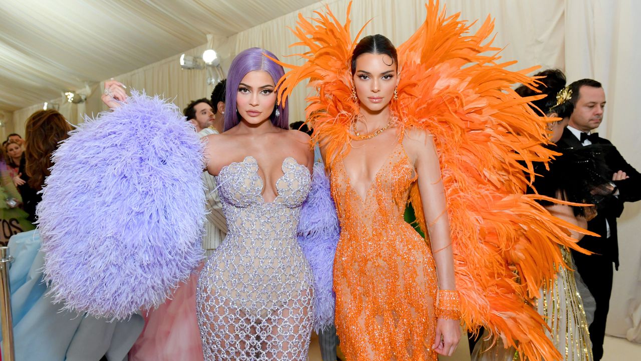 new york, new york may 06 kylie jenner and kendall jenner attend the 2019 met gala celebrating camp notes on fashion at metropolitan museum of art on may 06, 2019 in new york city photo by mike coppolamg19getty images for the met museumvogue