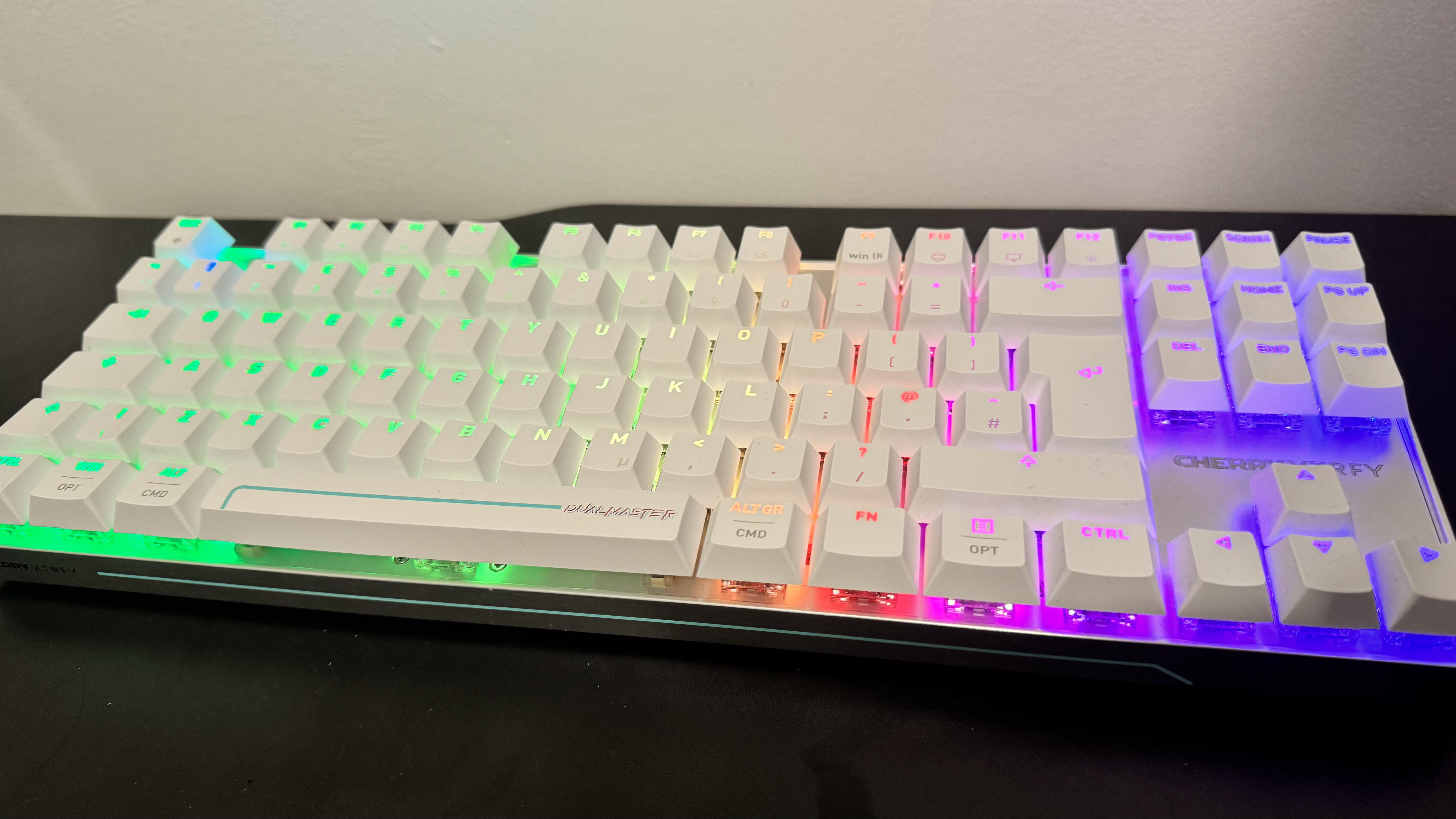 Cherry Xtrfy MX 8.2 Pro TMR TKL (in white)