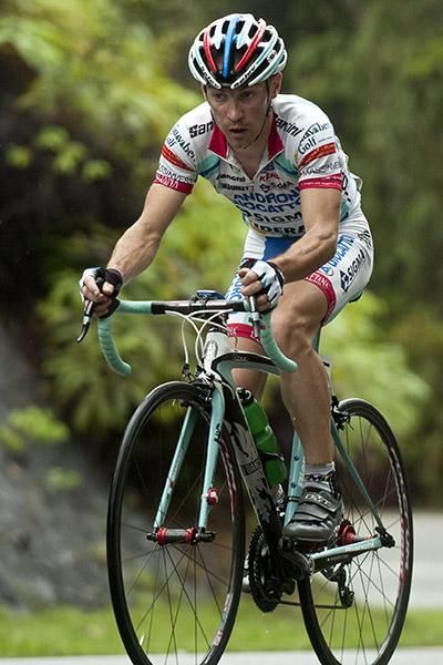 Piccolo scalatore: Italian Emanuele Sella (Androni Giocattoli) moved closer to the front once the gradient increased.