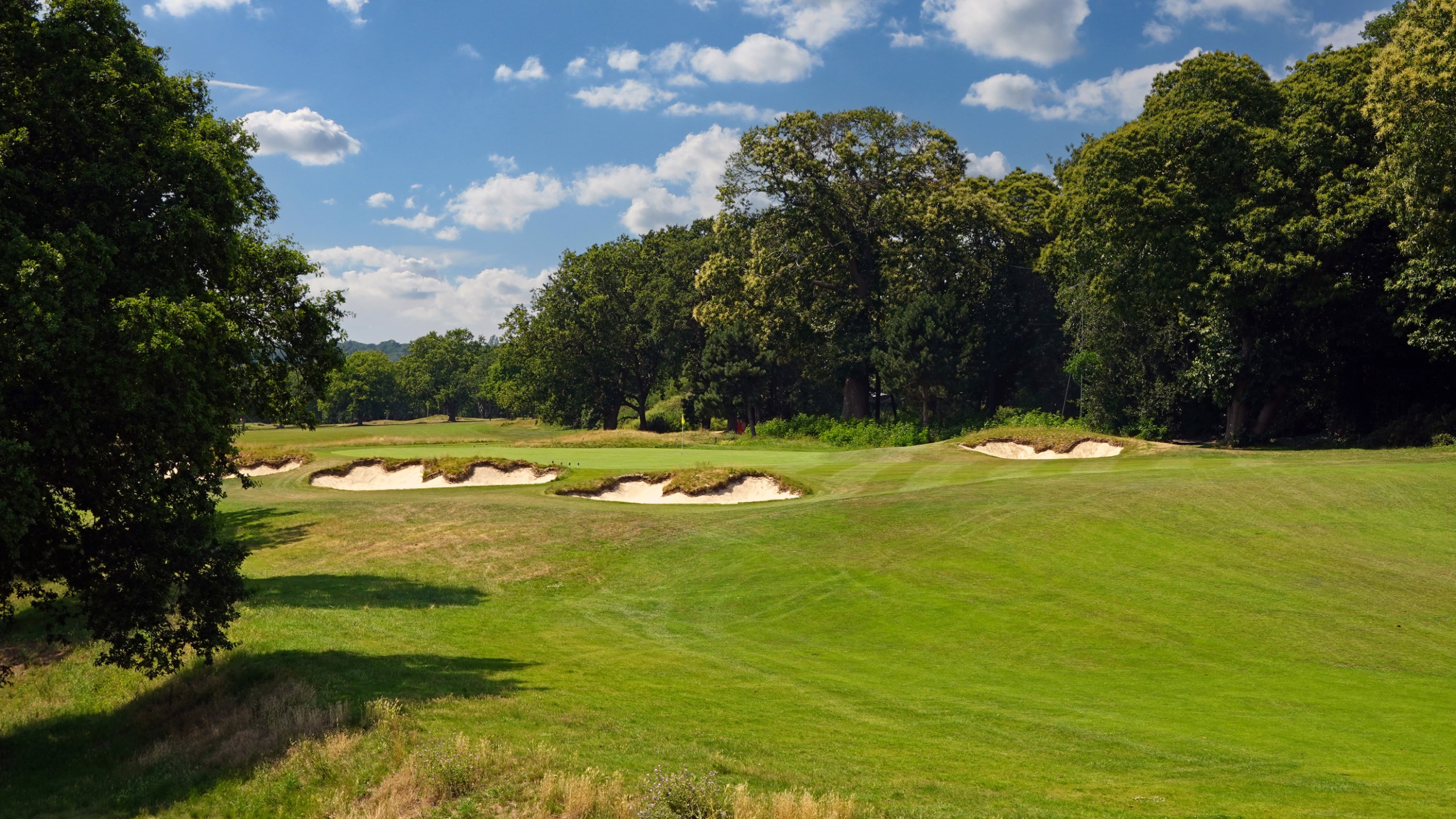 Royal Wimbledon - Hole 1
