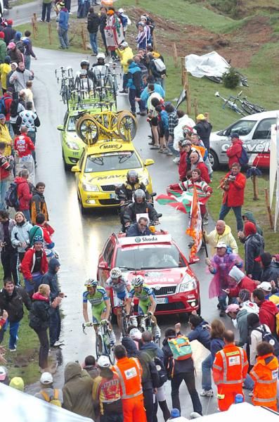 The leading trio of Ivan Basso, Vincenzo Nibali and Michele Scarponi are about to crest the Mortirolo summit.
