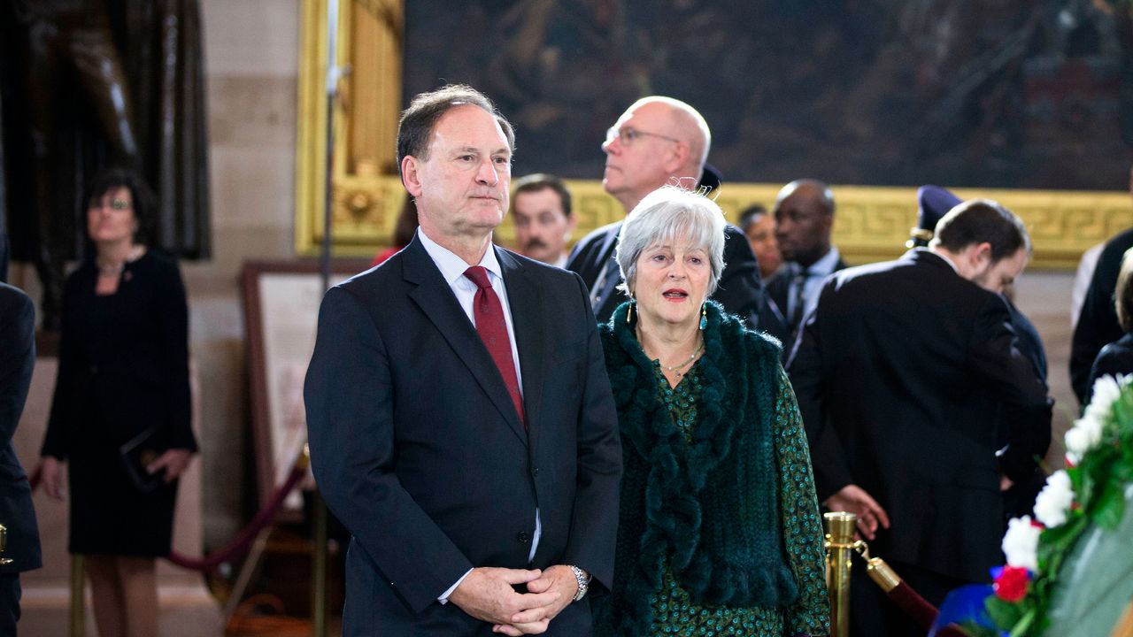 Justice Samuel Alito and his wife, Martha, in 2018