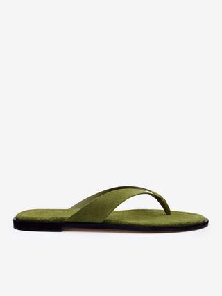 JWsDCZdiigU785JqGTHtwR-320-80 سراويل الساتان في Uniqlo تسير فيروسية - 3 طرق سهلة لتصميمها