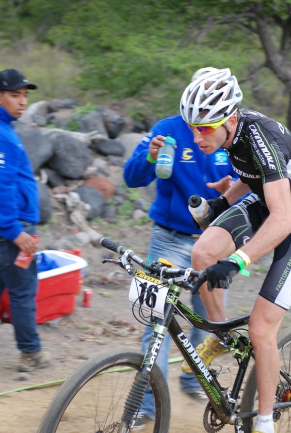 Jeremiah Bishop in the feed zone.