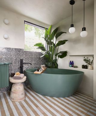 Colorful sanitary ware bathroom trend