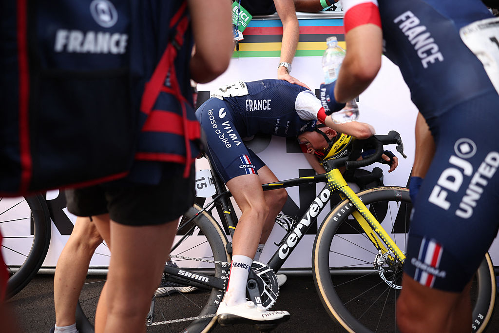 French rider Marion Bunel reacts at the finish line following the women's U23 road race cycling event during the UCI 2025 Road World Championships, in Kigali, on September 25, 2025. (Photo by Anne-Christine POUJOULAT / AFP)