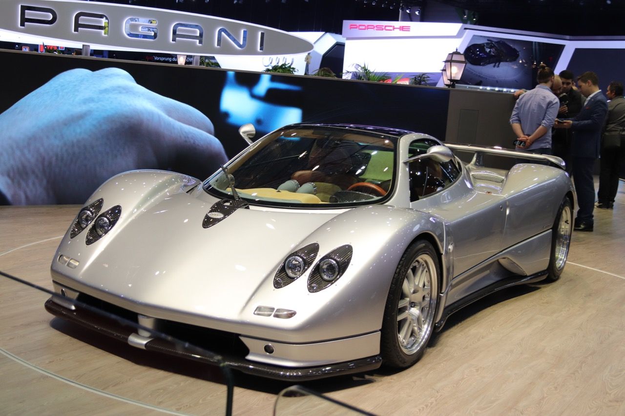 Pagani Zonda C12