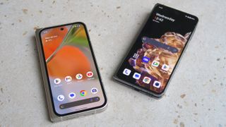 Google Pixel 9 Pro Fold vs OnePlus Open folded