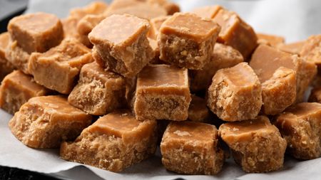 plate of fudge