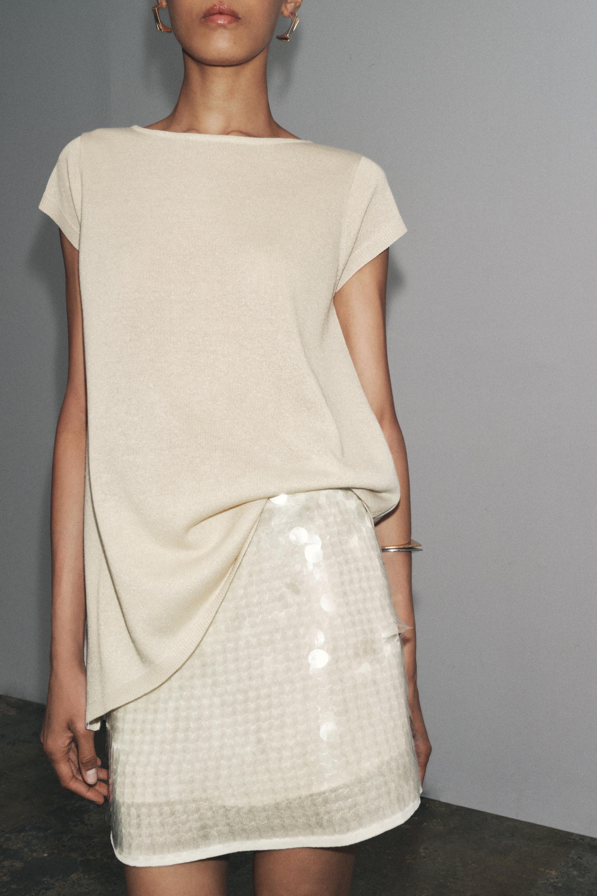 Asymmetric Hem Knit Top