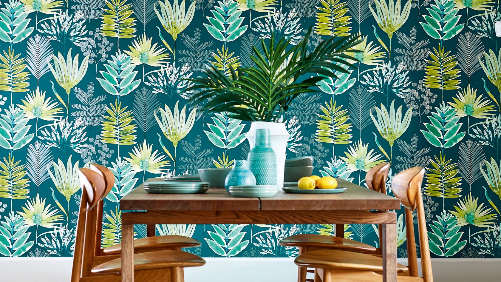 18 Beautiful Botanical Wallpaper Ideas | Real Homes