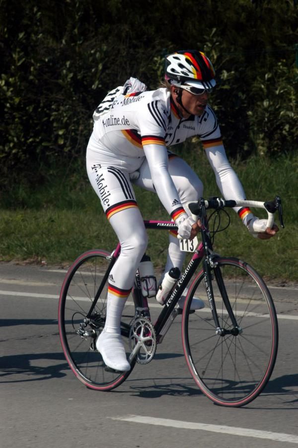 Danilo Hondo riders as German national road champion