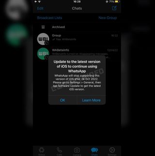 WhatsApp message warning of unsupported iOS version