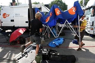 Packing it: ZDF and ARD, the public German channels, stopped their broadcasts starting with stage 10, following the positive control of Patrik Sinkewitz.