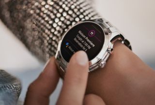 Michael kors runway smartwatch hot sale australia