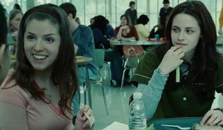 Anna Kendrick and Kristen Stewart in cafeteria scene in Twilight