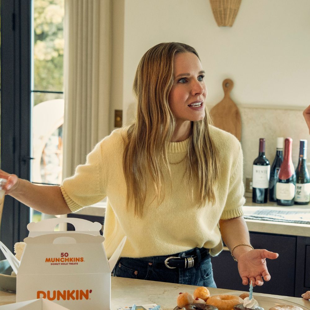 Kristen Bell outfits