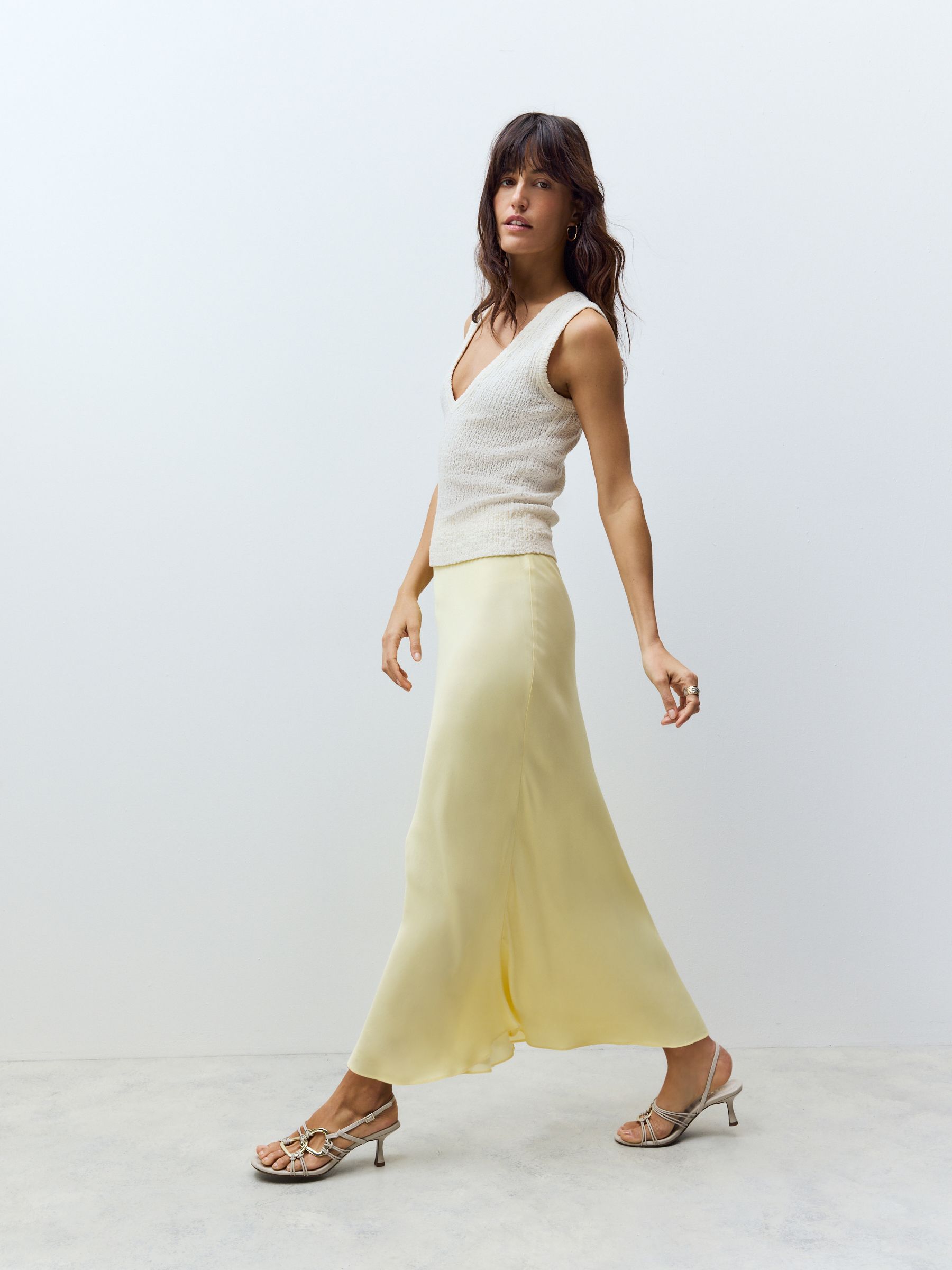 Buttermilk yellow