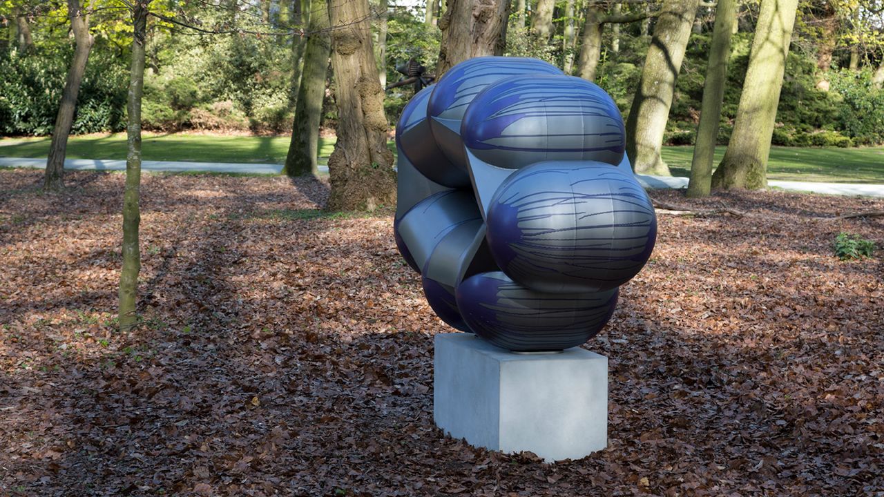 richard-deacon-2016-big-tinem-painted-and-lacquered-stainless-steel-117-x-189-x-65-cm-courtesy-of-richard-deacon-and-middelhein-museum.jpg