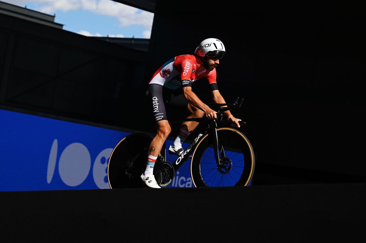 MADRID, SPAIN - SEPTEMBER 08: Victor Campeanerts of Belgium and Team Lotto Dstny sprints during the La Vuelta - 79th Tour of Spain 2024, Stage 21 a 24.6km individual time trial stage from Madrid to Madrid / #UCIWT / on September 08, 2024 in Madrid, Spain. (Photo by Dario Belingheri/Getty Images)