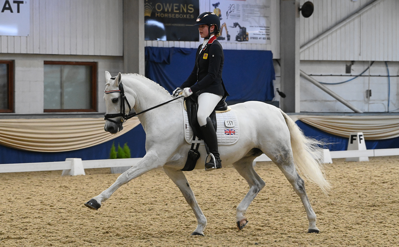 GRACIE MORGAN riding ELLA