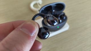 Huawei FreeClip ear buds