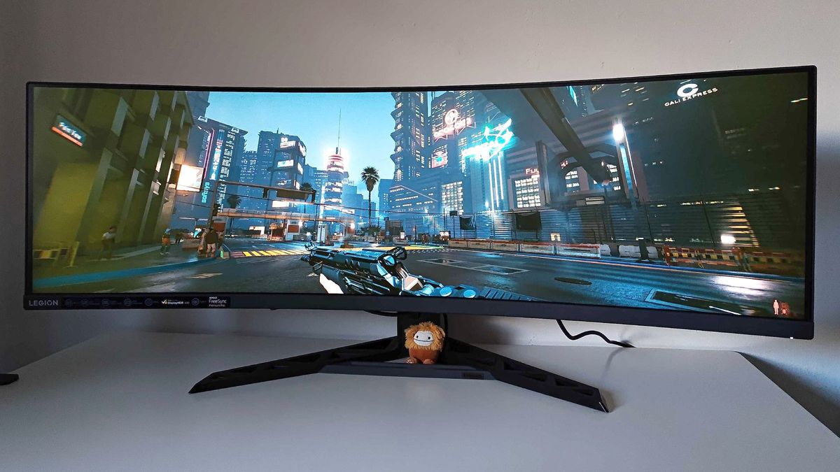 Lenovo Legion R45w-30 with Cyberpunk 2077 gameplay on screen