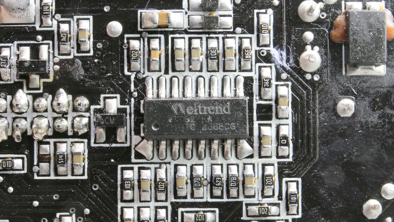 EVGA 1000 G6