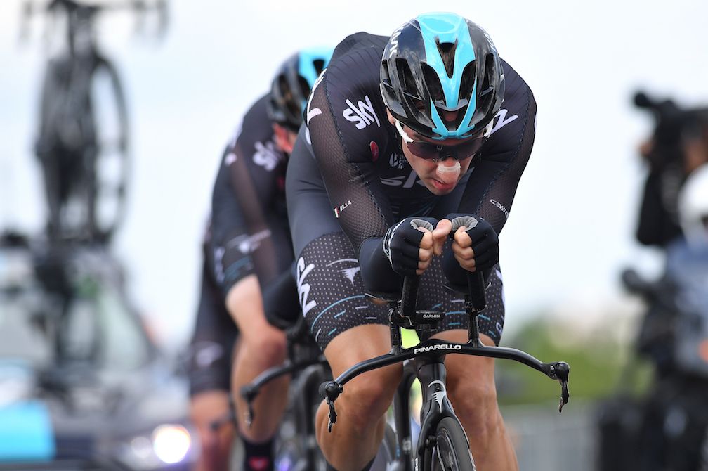 Team Sky in the Hammer Chase