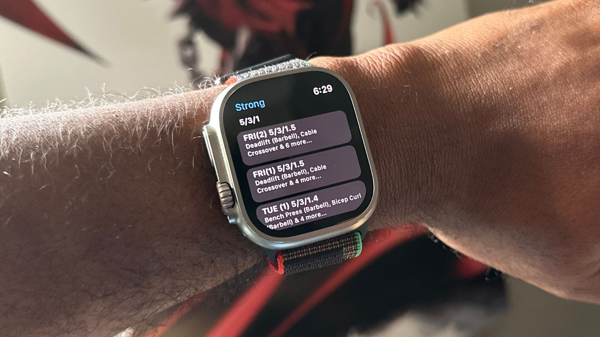 Get off your damn phone! Why everyone should be using Apple Watch Ultra in the gym