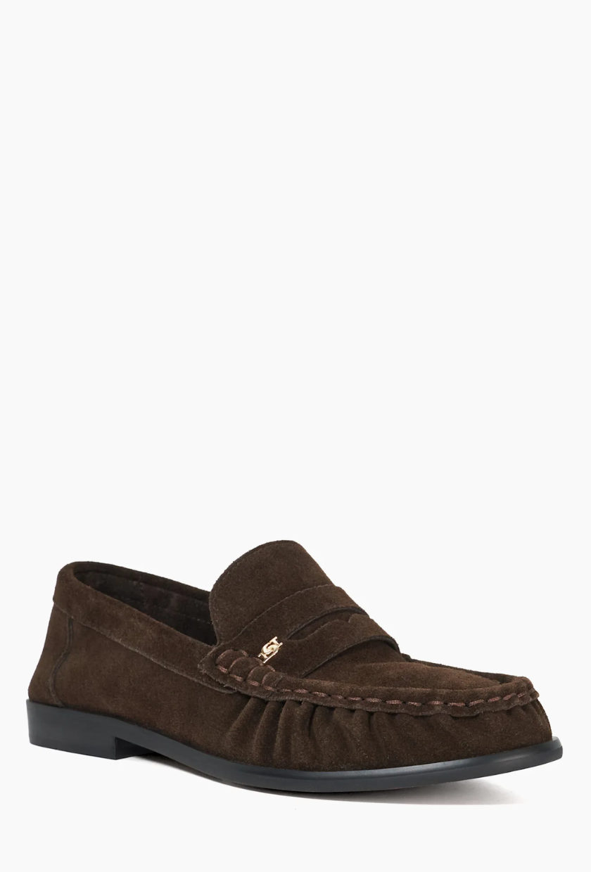 An image of one of the best affordable fashion brands. 