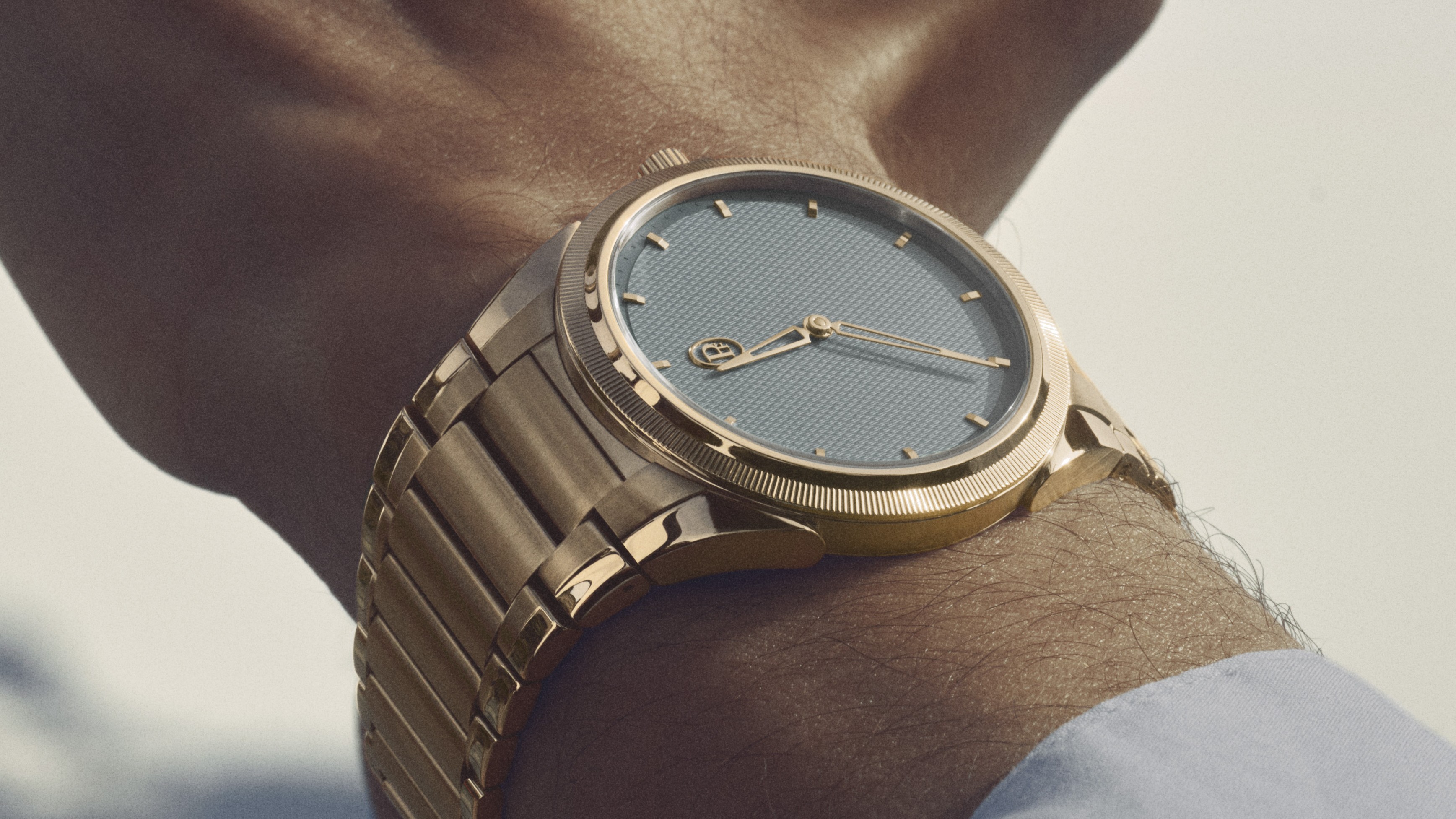 Parmigiani Fleurier Tonda PF Micro-Rotor Agave Blue