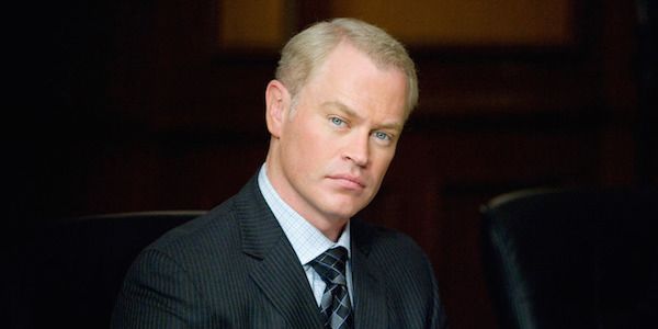 Arrow Season 4 Adds Neal McDonough As Series Regular Villain | Cinemablend