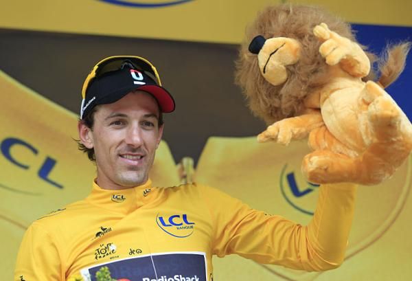Fabian Cancellara (RadioShack - Nissan) with the Tour lion