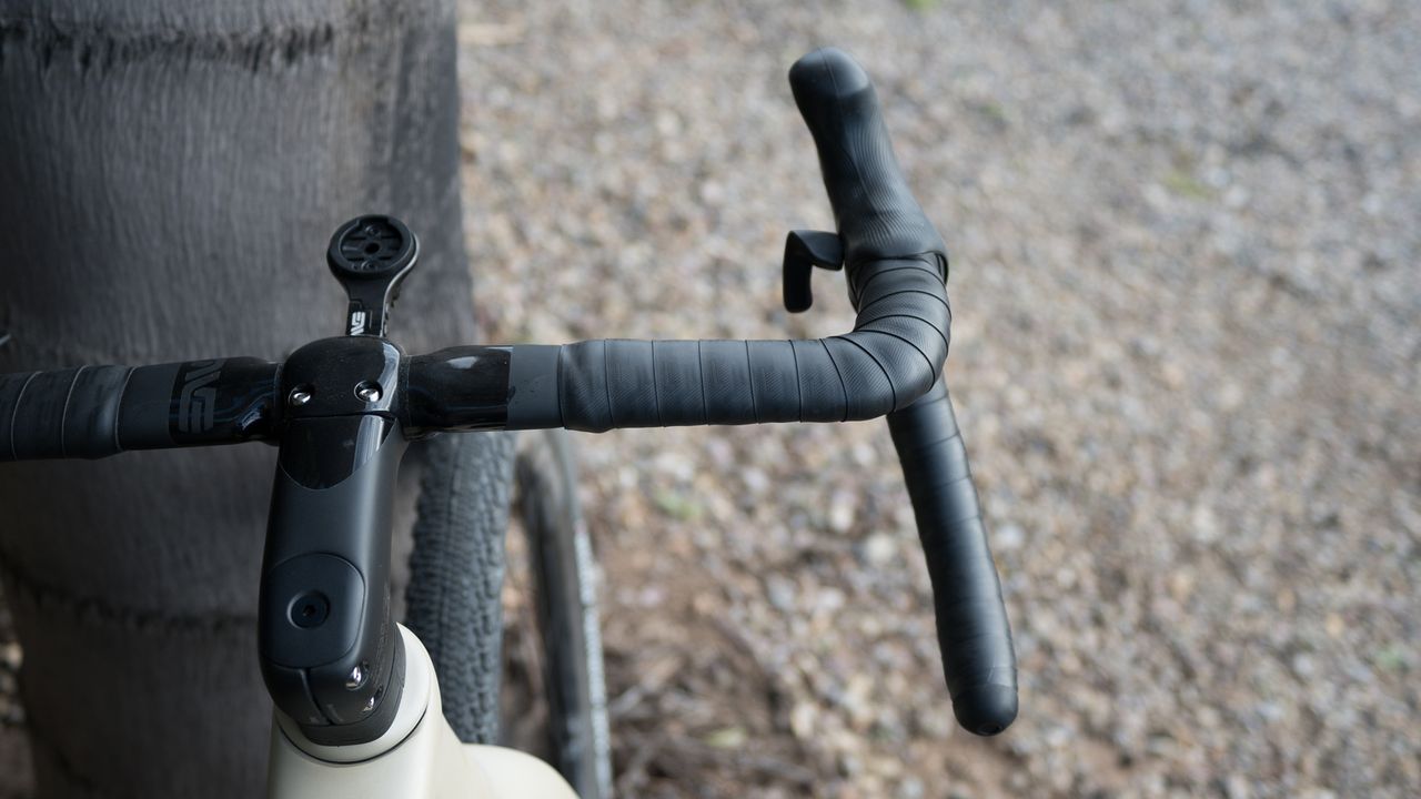Enve MOG gravel bike SES AR bar flare