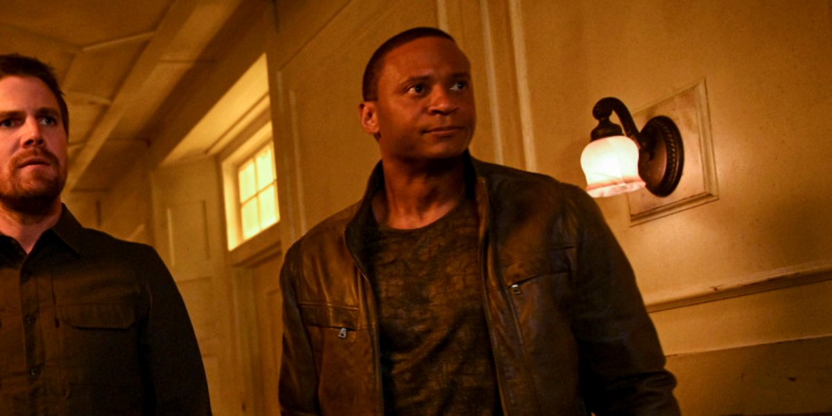 How Arrow Is Using John Diggle And Bronze Tiger For The Flash-Forwards ...