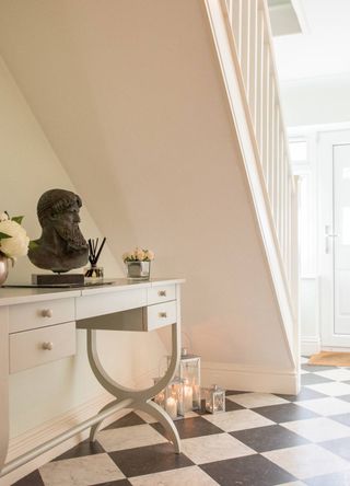 Alcove under staircase