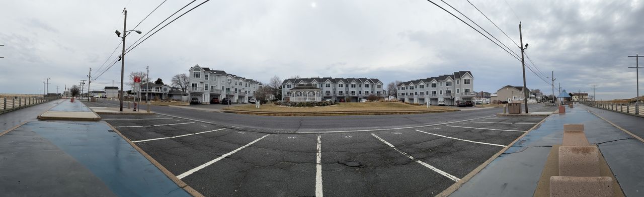 Apple iPhone 16e panorama sample.