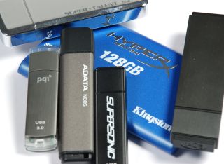 USB Flash Drive (2001-Present)