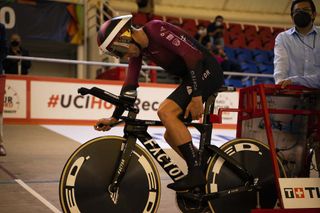 Alex Dowsett during his UCI Hour Record attempt on November 3, 2021 at the at Aguascalientes velodrome in Mexico