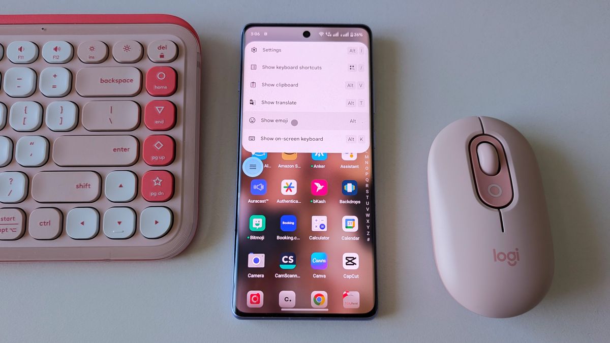 Logitech POP ICON Keys keyboard and POP mouse in pink