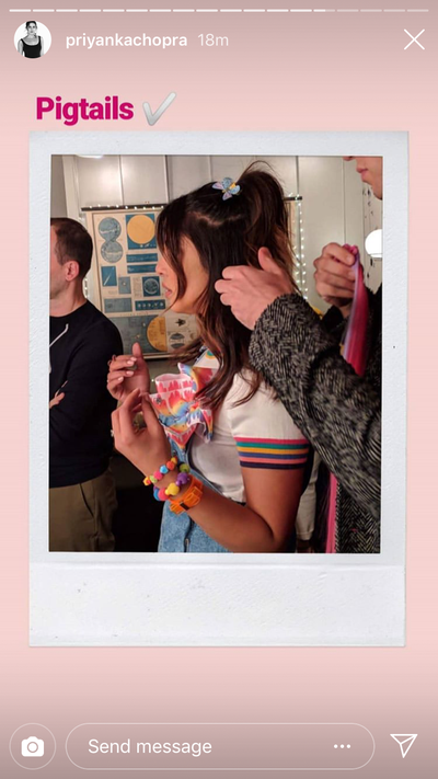 Pink, Snapshot, Photography, Gesture, Photo caption,