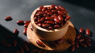 wooden bowl of red kidney beans