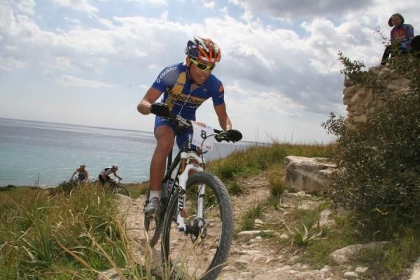 Lindgren was a cut above in the final round of the Cyprus Sunshine Cup.