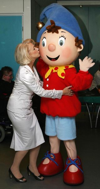 Helen Mirren kisses a giant Noddy