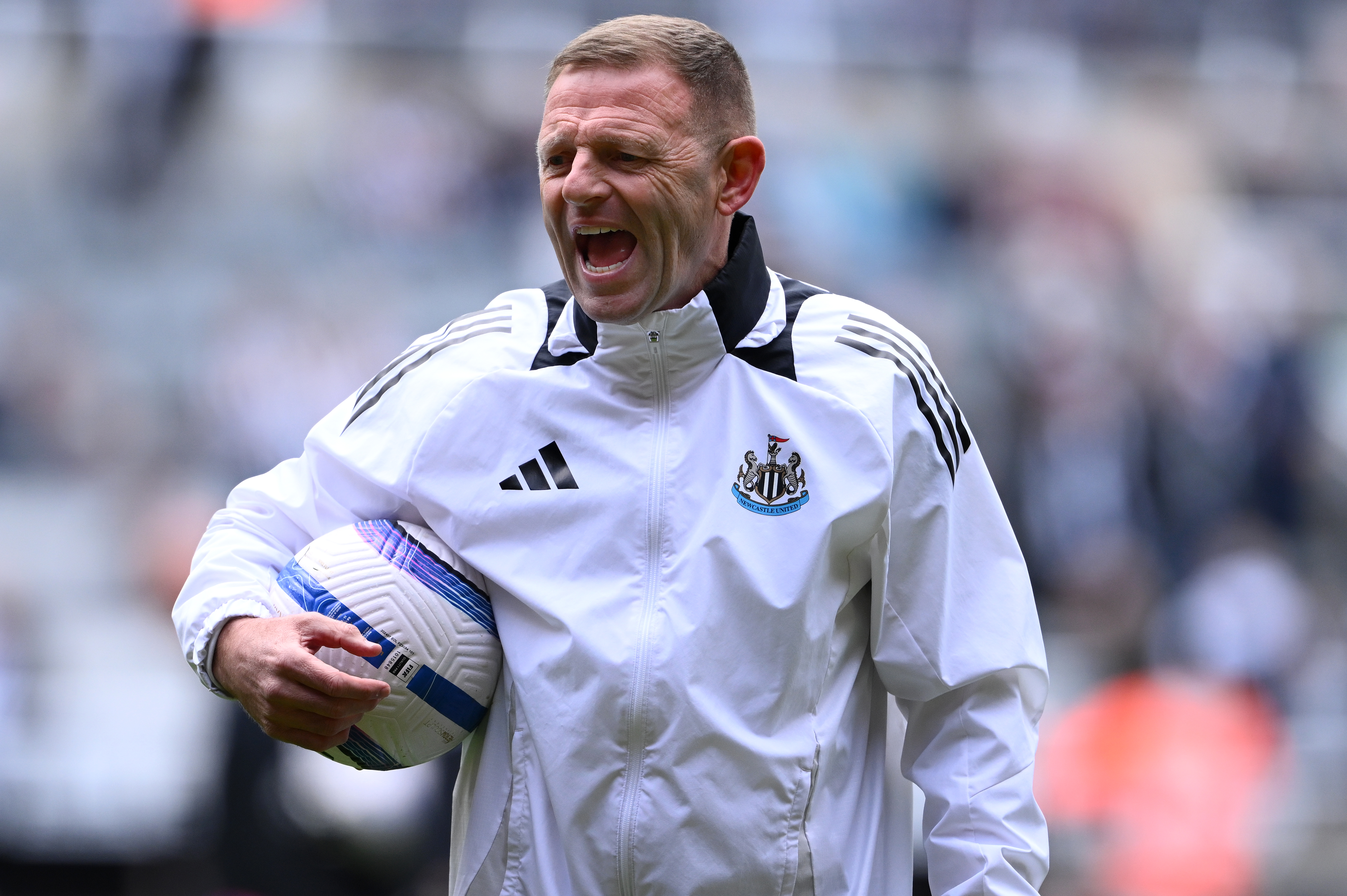 NEWCASTLE UPON TYNE, ENGLAND - MAY 25: Newcastle coach Graeme Jones reacts during the Premier League match between Newcastle United FC and Everton FC at St James&amp;amp;apos; Park on May 25, 2025 in Newcastle upon Tyne, England. (Photo by Stu Forster/Getty Images)