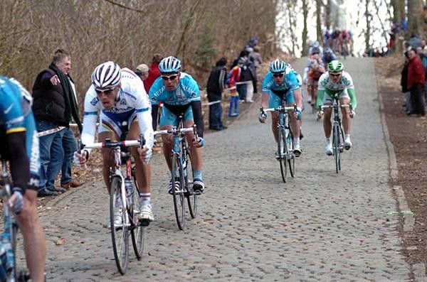 Tom Boonen (Quick.Step) on the first descent of the Kemmelberg