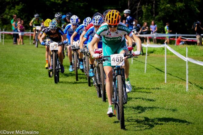 Daniela Campuzano (Mexico National Team) leading the race on the second lap